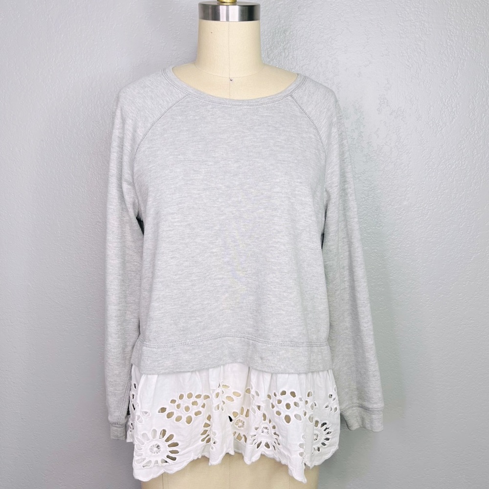 Cupio Gray Sweatshirt With Eyelet Back Detail size medium